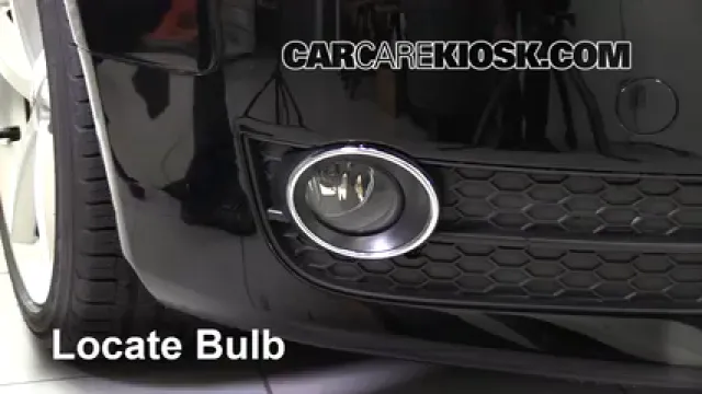 2010 Audi A5 Quattro 2.0L 4 Cyl. Turbo Lights Fog Light (replace bulb)